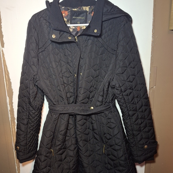 Black Quilted Women's Coat - Picture 1 of 8